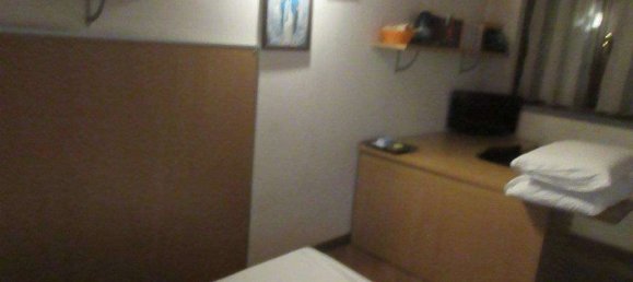 6 rooms Apartment in Monza, Italy No. 5319 9
