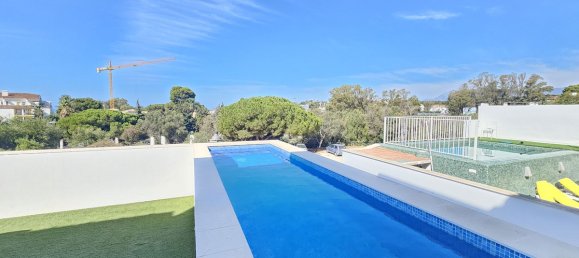 4 chambres Maison à Marbella, Spain No. 47459 3