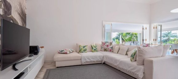 4 bedrooms Villa in Tamarin, Mauritius No. 29 19