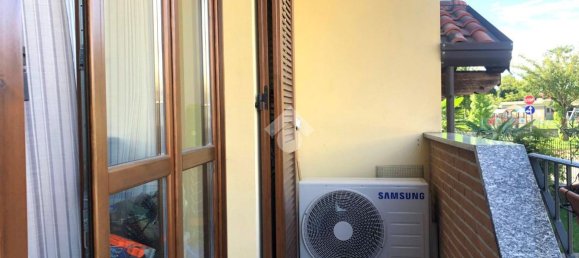 3 rooms Apartment in Ossona, Italy No. 231735 34