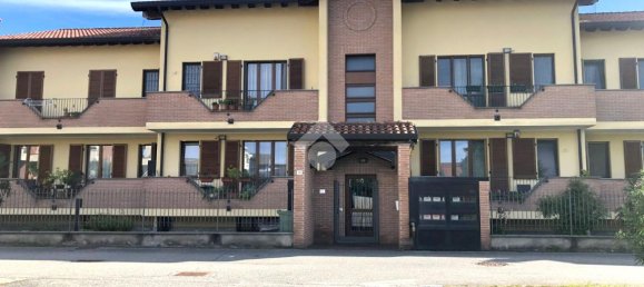 3 rooms Apartment in Ossona, Italy No. 231735 15