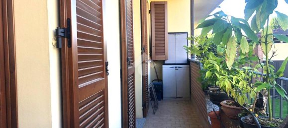 3 rooms Apartment in Ossona, Italy No. 231735 9