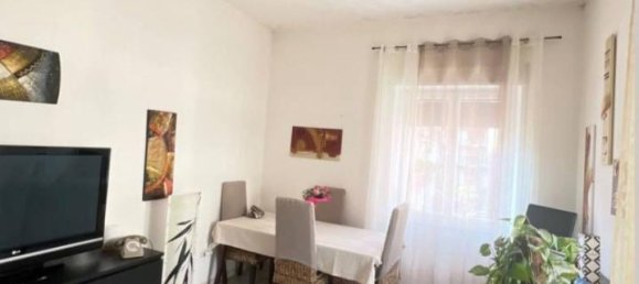 Apartamento de 3 divisões em Avellino, Italy N.º 80111 8