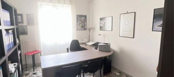 Apartamento de 3 divisões em Avellino, Italy N.º 80111 6