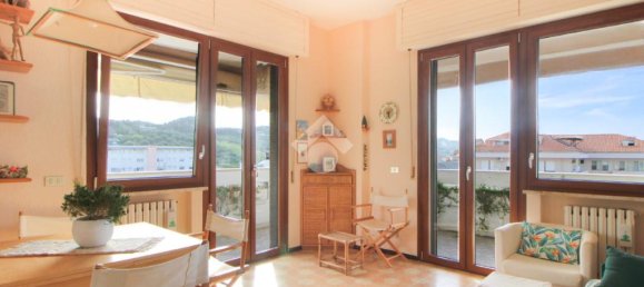 2 Schlafzimmer Wohnung in Francavilla al Mare, Italy, Nr. 320772 3