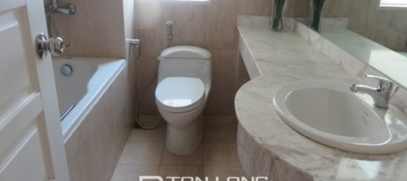 Apartamento de 3 dormitorios en Tay Ho, Vietnam No. 3538 10