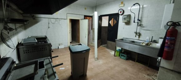 Propriété commerciale à Alicante, Spain 145m² No. 150707 25