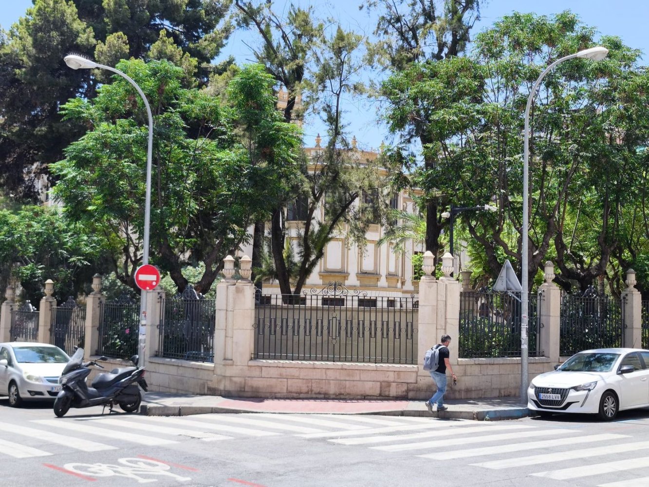 Propriété commerciale à Alicante, Spain 145m² No. 150707