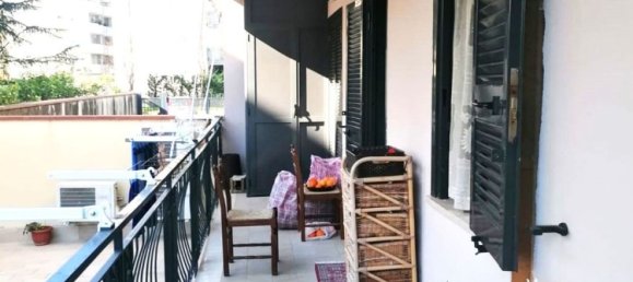 3 rooms Apartment in Maddaloni, Italy No. 263676 6