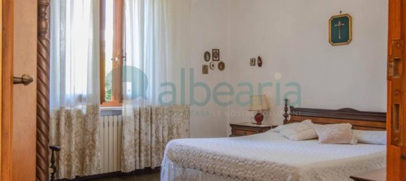 Villa de 11 divisões em Follonica, Italy N.º 36032 15