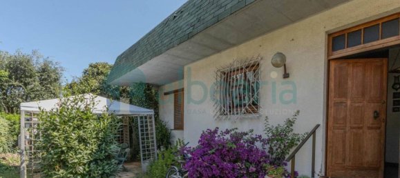 Villa de 11 divisões em Follonica, Italy N.º 36032 2