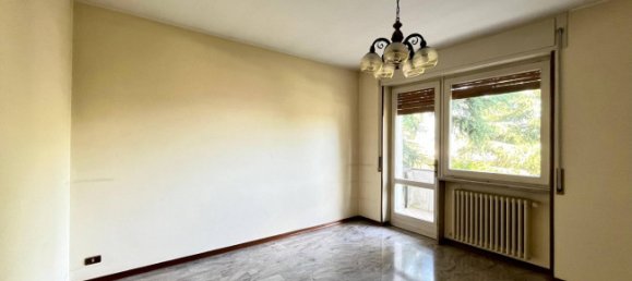4 bedrooms Villa in Nembro, Italy No. 278908 12