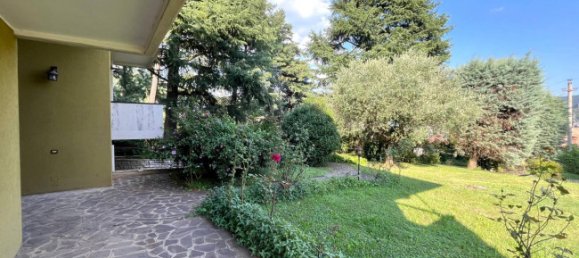 4 bedrooms Villa in Nembro, Italy No. 278908 6