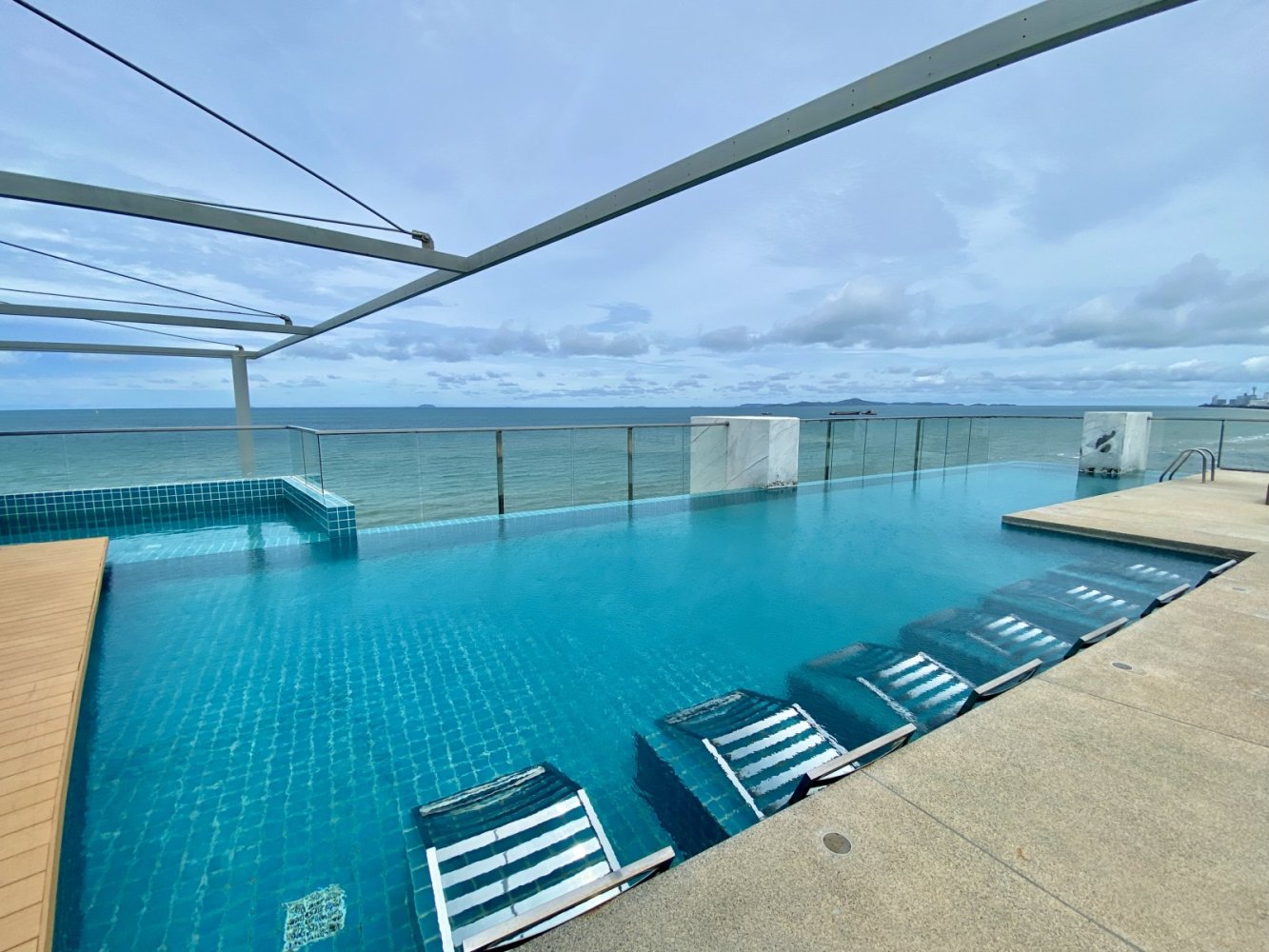 1 bedroom Apartment in Pattaya, Thailand No. 20095