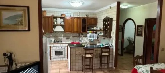 5غرفة شقة في Giugliano in Campania, Italy رقم 179675 31