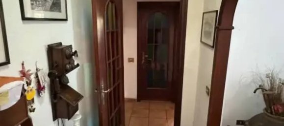 5غرفة شقة في Giugliano in Campania, Italy رقم 179675 20