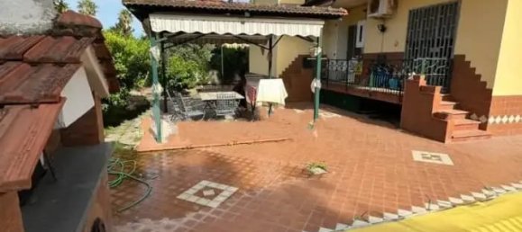 5غرفة شقة في Giugliano in Campania, Italy رقم 179675 28