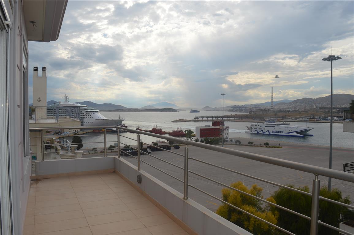3 غرف نوم Property في Piraeus, Greece رقم 6710