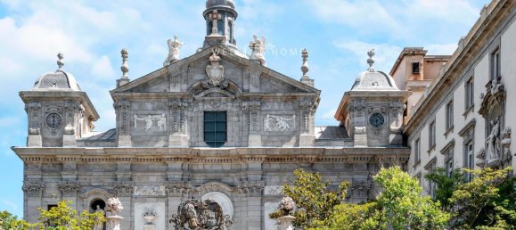 3 bedrooms Apartment in Madrid, Spain No. 235659 4