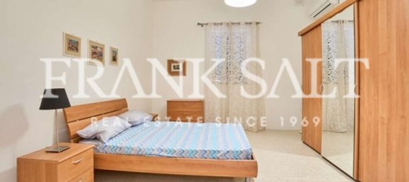 4 chambres Villa à Balzan, Malta No. 8435 19