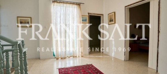 4 chambres Villa à Balzan, Malta No. 8435 16