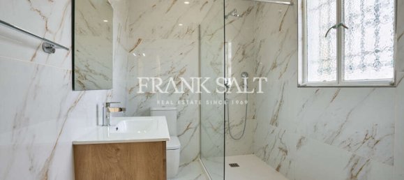 4 chambres Villa à Balzan, Malta No. 8435 24