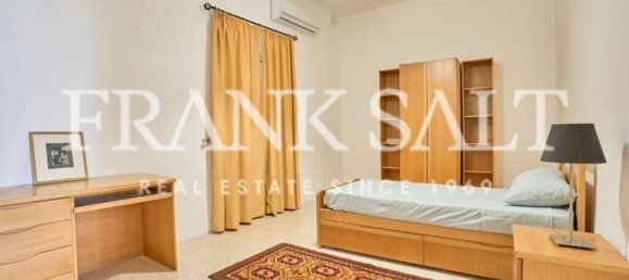 4 chambres Villa à Balzan, Malta No. 8435 2