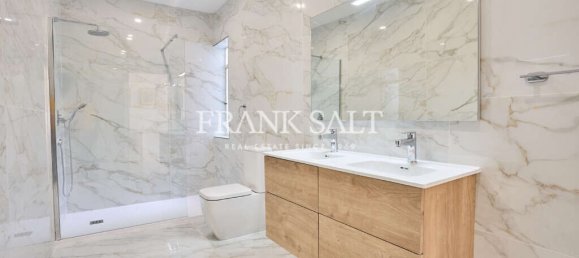 4 chambres Villa à Balzan, Malta No. 8435 23