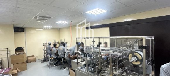 Fábrica en Al Qusais, UAE 12000 m² No. 98366 2