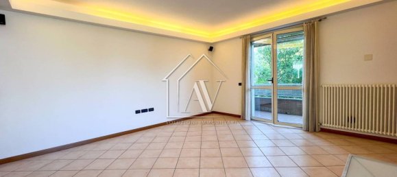 2 bedrooms Apartment in Forlì, Italy No. 319147 7