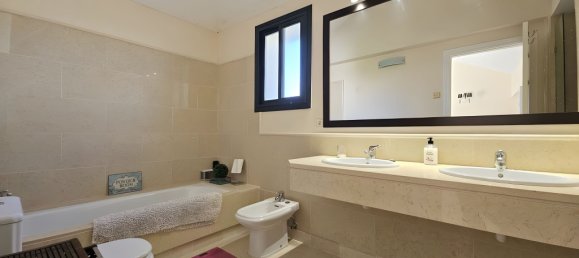 3 غرف نوم بانتهاوس في Malaga, Spain رقم 128804 33