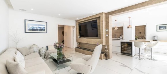 3 bedrooms Apartment in Cannes, France No. 123 6