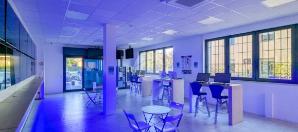 Imóvel comercial de 2 divisões em Montichiari, Italy N.º 210276 2