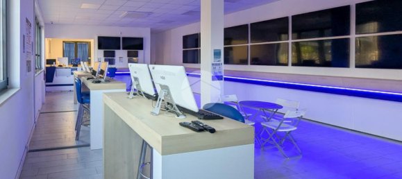 Imóvel comercial de 2 divisões em Montichiari, Italy N.º 210276 10