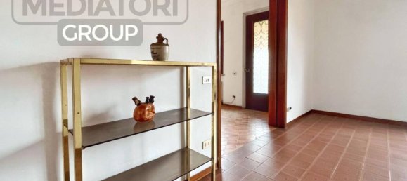 10 rooms Villa in Bientina, Italy No. 153740 18