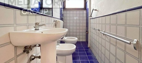 10 rooms Villa in Bientina, Italy No. 153740 3