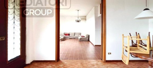 10 rooms Villa in Bientina, Italy No. 153740 21