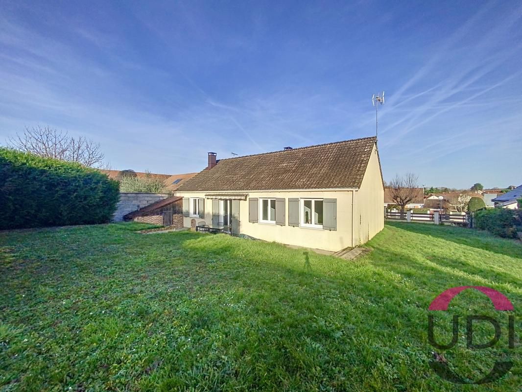 3 chambres Maison à Baulne, France No. 166456