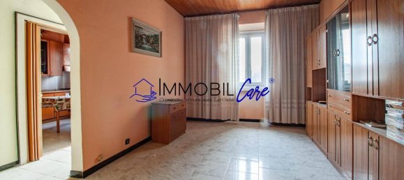 Apartamento de 3 dormitorios en Livorno, Italy No. 71780 3