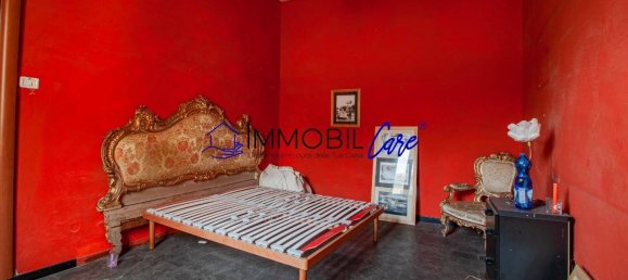 Apartamento de 3 dormitorios en Livorno, Italy No. 71780 11