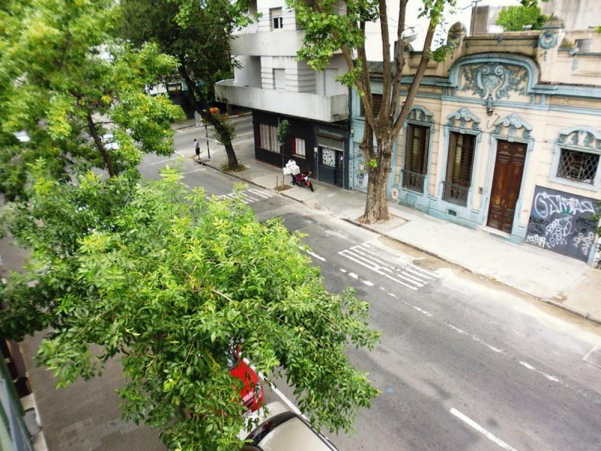 6 bedrooms House in Montevideo, Uruguay No. 418