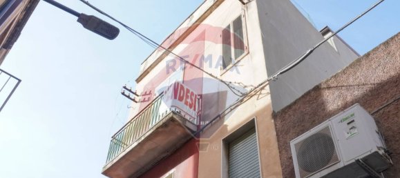 4 bedrooms Apartment in Adrano, Italy No. 106059 47