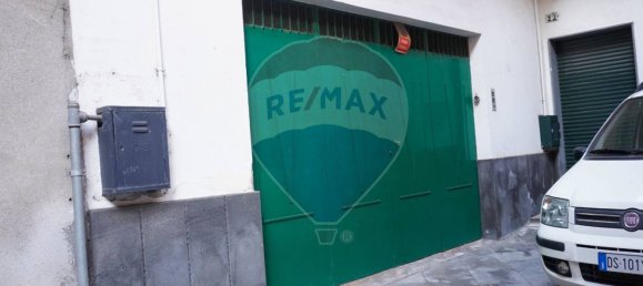 4 bedrooms Apartment in Adrano, Italy No. 106059 48