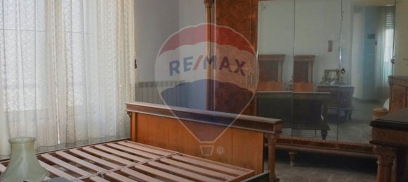 4 bedrooms Apartment in Adrano, Italy No. 106059 20