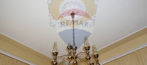 4 bedrooms Apartment in Adrano, Italy No. 106059 8