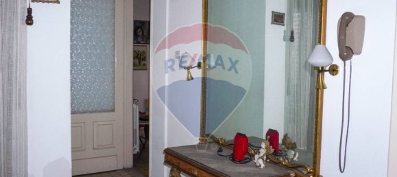 4 bedrooms Apartment in Adrano, Italy No. 106059 12