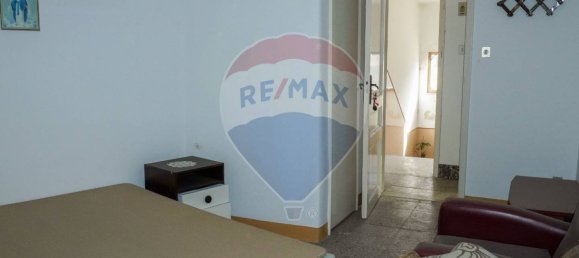 4 bedrooms Apartment in Adrano, Italy No. 106059 43