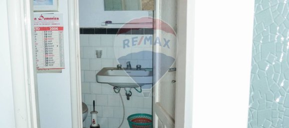 4 bedrooms Apartment in Adrano, Italy No. 106059 10