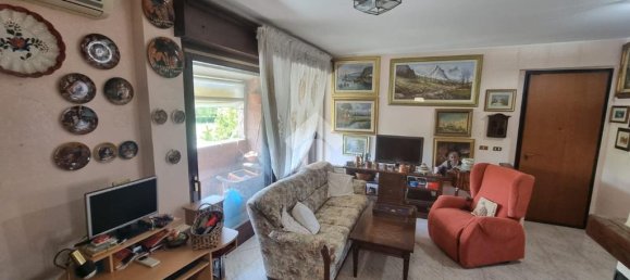 2 bedrooms Apartment in Gassino Torinese, Italy No. 272016 9