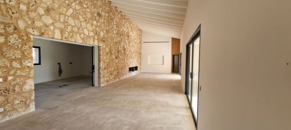 5 bedrooms House in Campos, Spain No. 144419 5